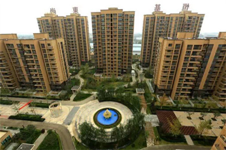 城西苹果园小区3室1厅1卫91.6万104m2简单装修出售